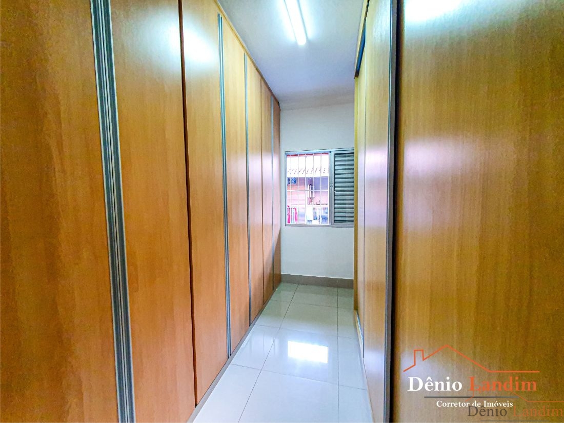 Casa à venda com 4 quartos, 280m² - Foto 24