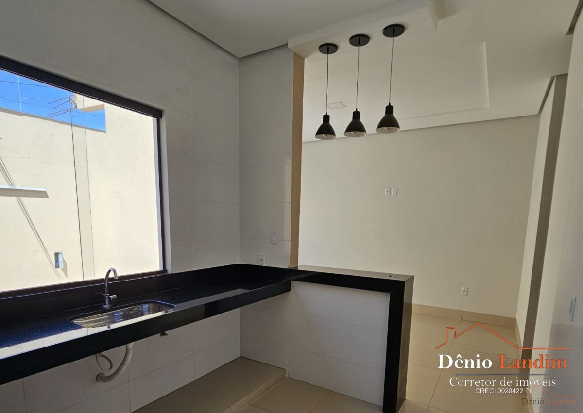 Casa à venda com 3 quartos, 63m² - Foto 5