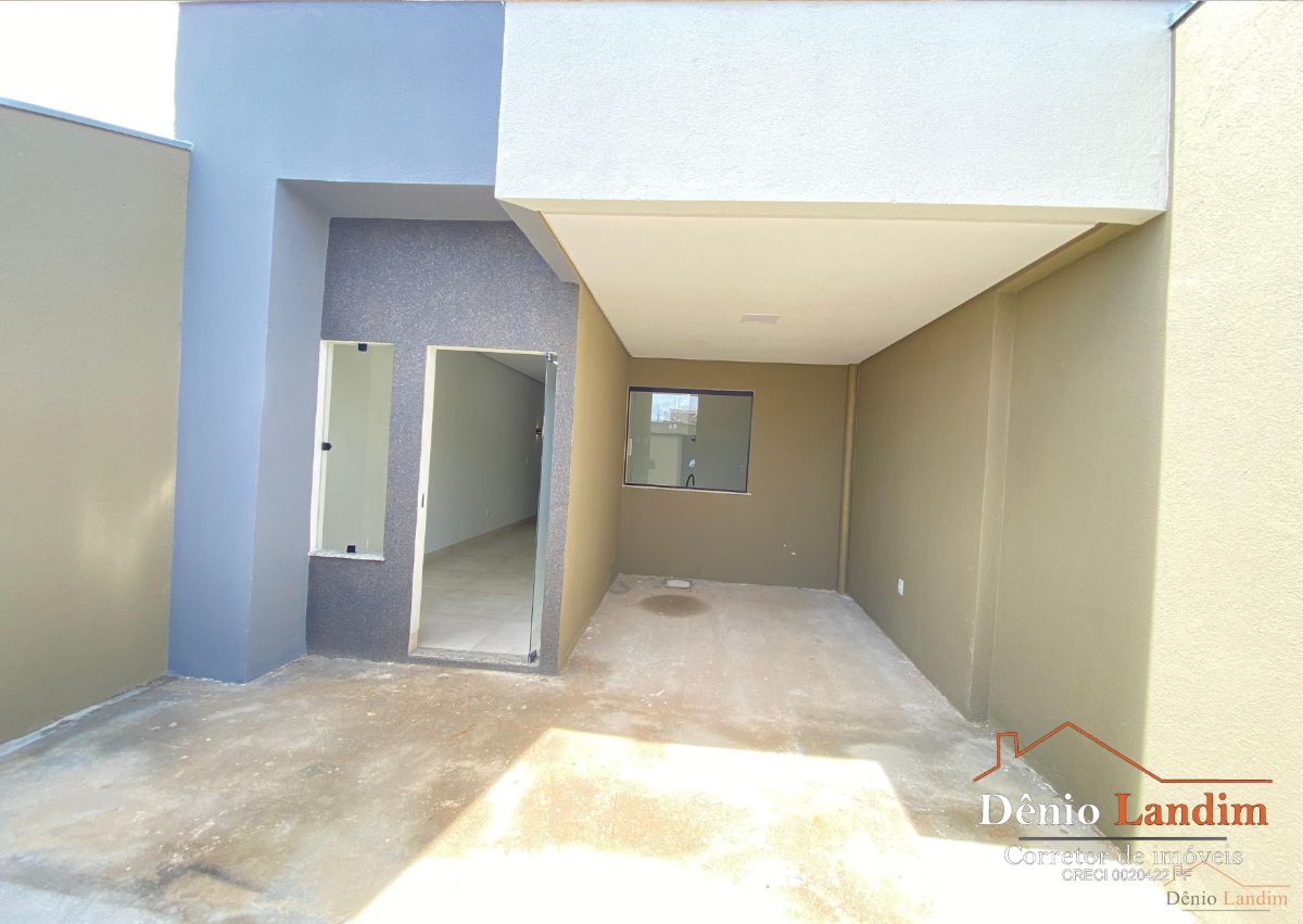 Casa à venda com 2 quartos, 48m² - Foto 1