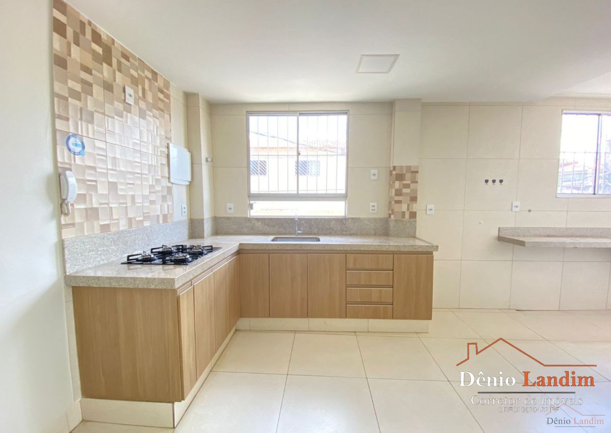 Apartamento à venda com 75 quartos, 75m² - Foto 1