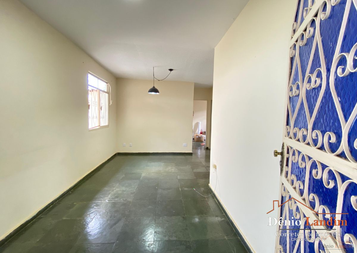 Casa à venda com 3 quartos, 70m² - Foto 6